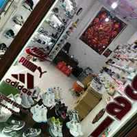 فروش یک جای تعدادی کتانی