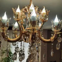 لوستر فلزی طلایی ۵ شاخه ۱۰ لاله