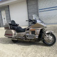 موتور سیکلت گلدوینگ هوندا