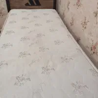 تخت و تشک