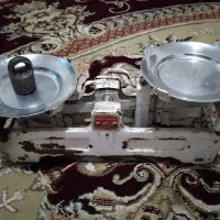 علاالدین و تلفن سکه ای. ترازو|کلکسیون اشیاء عتیقه|تربتحیدریه, آبشار|دیوار