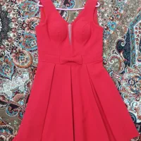 لباس مجلسی|لباس|قدس, شهر‌قدس|دیوار