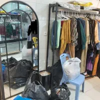 فروش فوری وسایل مغازه لباس فروشی|فروشگاه و مغازه|بندر ماهشهر, |دیوار