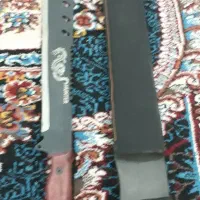 شمشیر تیز و برنده