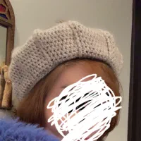 کلاه برت|لباس|همدان, |دیوار