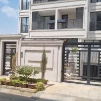 اپارتمان  خیابان کسرا