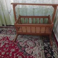 گهواره چوبی|اسباب و اثاث بچه|بهبهان, |دیوار