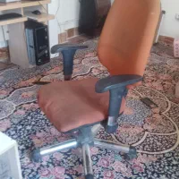 صندلی جک دار به تعداد موجوده