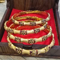 دوعددالنگوی هندی|جواهرات|تبریز, |دیوار