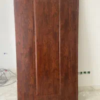 درب ورودی ملامینه حتی نصب هم نشده تا ب الان