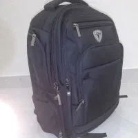 تعدادی کیف مدرسه را حراج کردیم