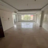 ۱۵۰متر/۳خوابه/۵ساله کلید نخورده/نور نقشه تاپ لوک