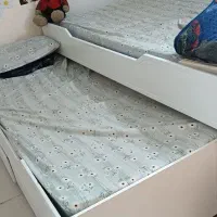 تخت خواب دو‌ طبقه کشویی