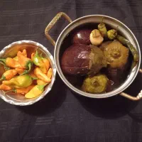 انواع ترشی ها لیته بادمجان مخلوط بامیه خیار شور|خوردنی و آشامیدنی|شاهین‌شهر, سعدی شمالی|دیوار