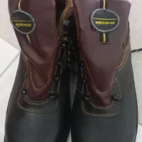 کفش ایمنی|کیف، کفش، کمربند|ایلخچی, |دیوار