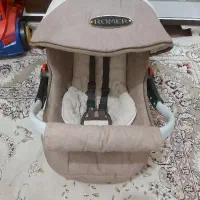 کریر مارک Romerدر حدنو و کت چرم