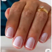 استخدام ناخنکار حرفه ای