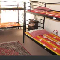خوابگاه کارمندی آقا.. ماهیانه مهمان ۱۵۰ هزار تومن|اجارهٔ کوتاه‌مدت آپارتمان و سوئیت|تهران, صادقیه|دیوار