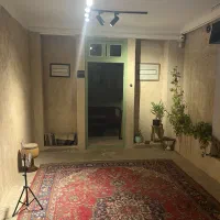 اجاره دفتر کار از یک کافه گالری