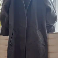 یه دونه پالتو زنانه و لباس ورزشی پسرانه