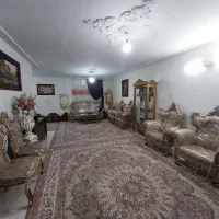 آپارتمان ۱۰۵ متر دو خواب همکف حیاط بزرگ