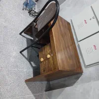 میز و صندلی