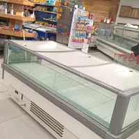 دو عدد فریزر پرده هوا ۱یخچال جزیره پرده هوا