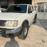 نیسان پیکاپ دو کابین، مدل ۱۳۸۹