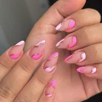 کاشت ناخن تخفیف ویژه تا اخر مرداد