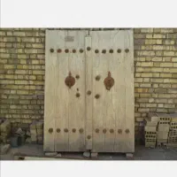 درب چوبی قدیمی|کلکسیون اشیاء عتیقه|مبارکه, |دیوار