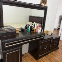 تخت خواب و میزاریشی