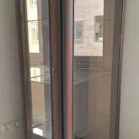 یک عدد بوفه  به همراه وتخت کودک آپادانا با تشک