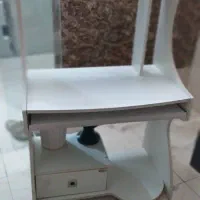 میز کامپیوتر