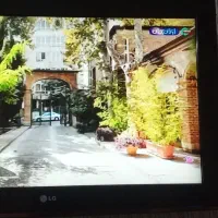 تلوزیون 32اینچ