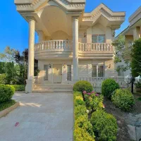 ویلا-باغ-رومی-جذاب-با-بهترین-شرایط-پرداخت