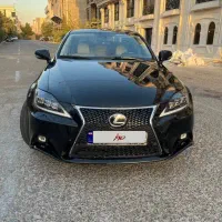 لکسوس is300