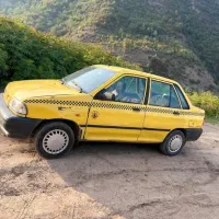 تاکسیفروشی