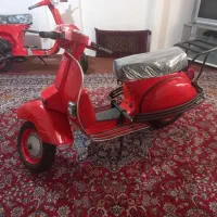 وسپا ۱۲۵ ایتالیا و پژو گازی قدیمی