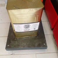 فروشنده خانم یا آقا