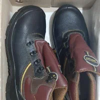 پوتین ایمنی کفش ایمنی سایز 42 و41