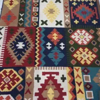 فرش فانتزی ۴ متری کاملا سالم