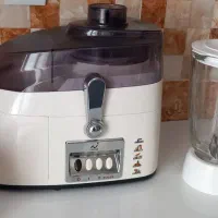 آبمیوه گیرومخلوط کن