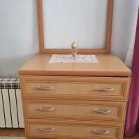 دراور ۴ کشو همراه با اینه