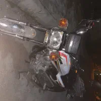 موتور سیکلت همتاز ۲۰۰ سفید