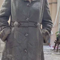 پالتو مجلسی زنانه خز دار خارجی درحد نو