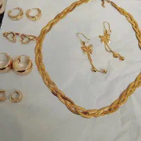 انگشتر برند اصل|بدلیجات|بروجرد, |دیوار