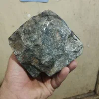 یک عدد سنک جاسبر مشکی کم یاب|کلکسیون اشیاء عتیقه|چگنی, |دیوار