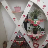 جای گلدان و ویترین