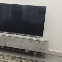 میز تلویزیون و آینه کنسول کاملا سالم