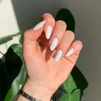 کاشت ناخن با ژل